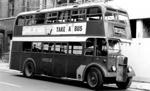 AEC Regent III 9613A Willowbrook 1952 года (UK)